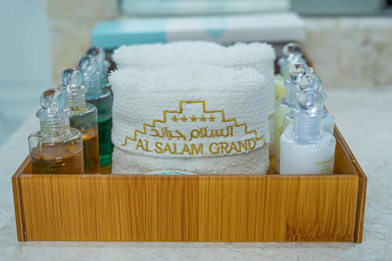 Al Salam Grand Hotel & Resort 알 부라이미 외부 사진